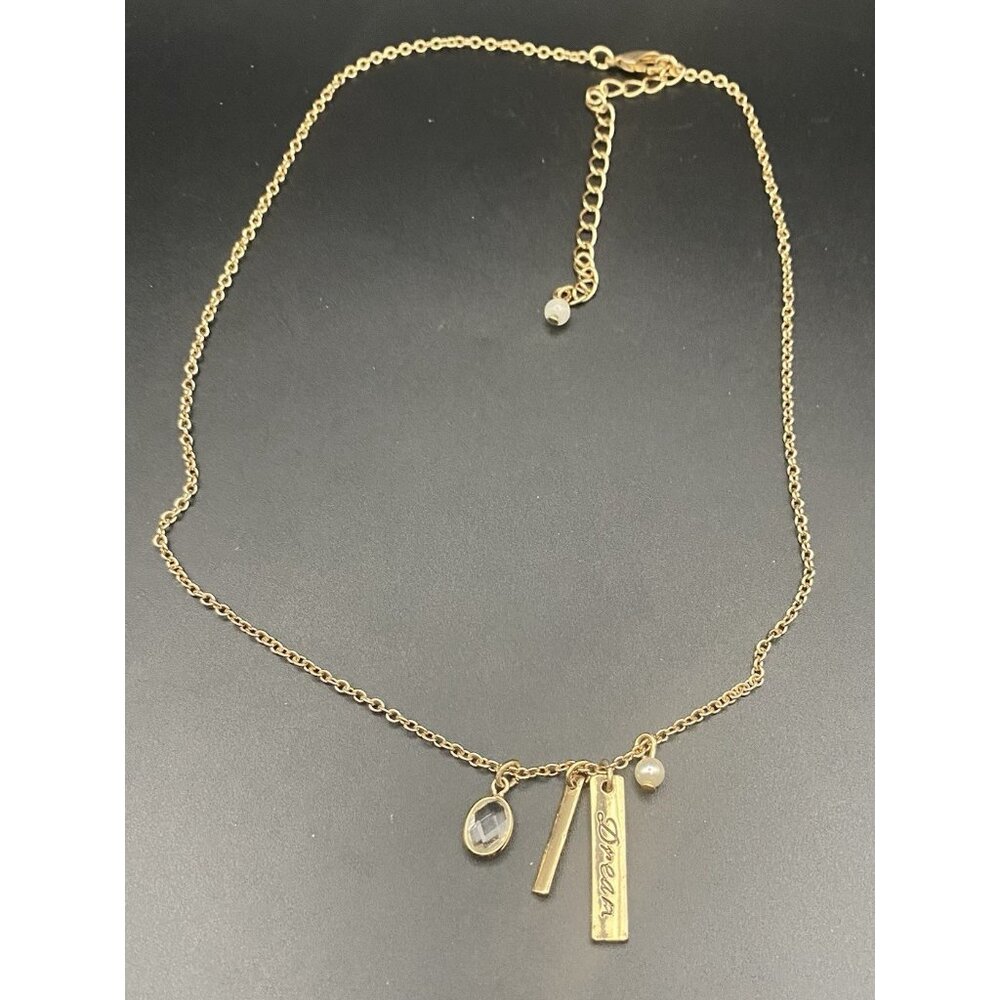 Avon Dream Charm Necklace Yellow Gold Tone Faux Pearl Bezel Facet Crystal 16+3" - Picture 4 of 7